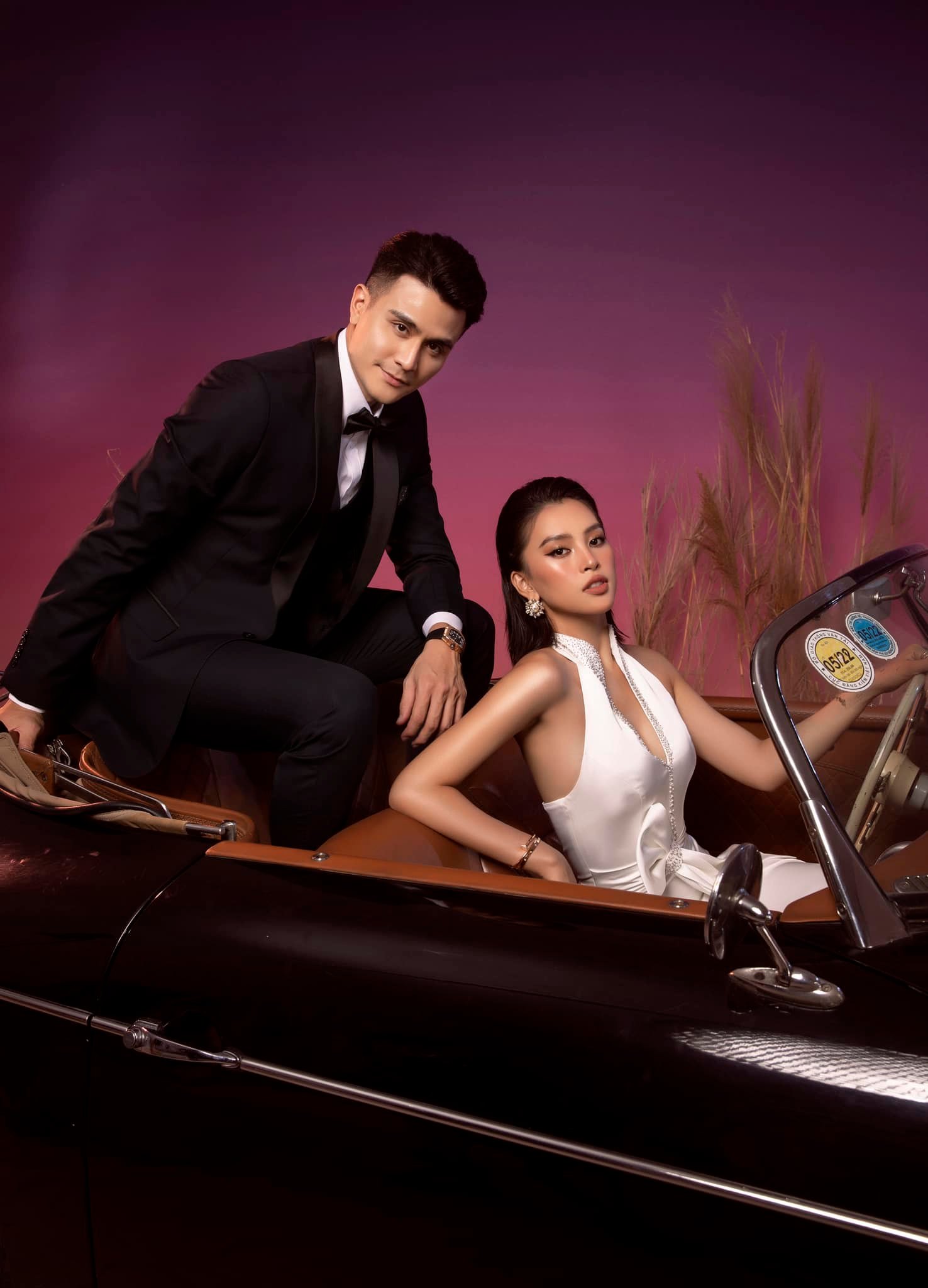 Sánh đôi bên Vĩnh Thụy, Tiểu Vy bị chê 