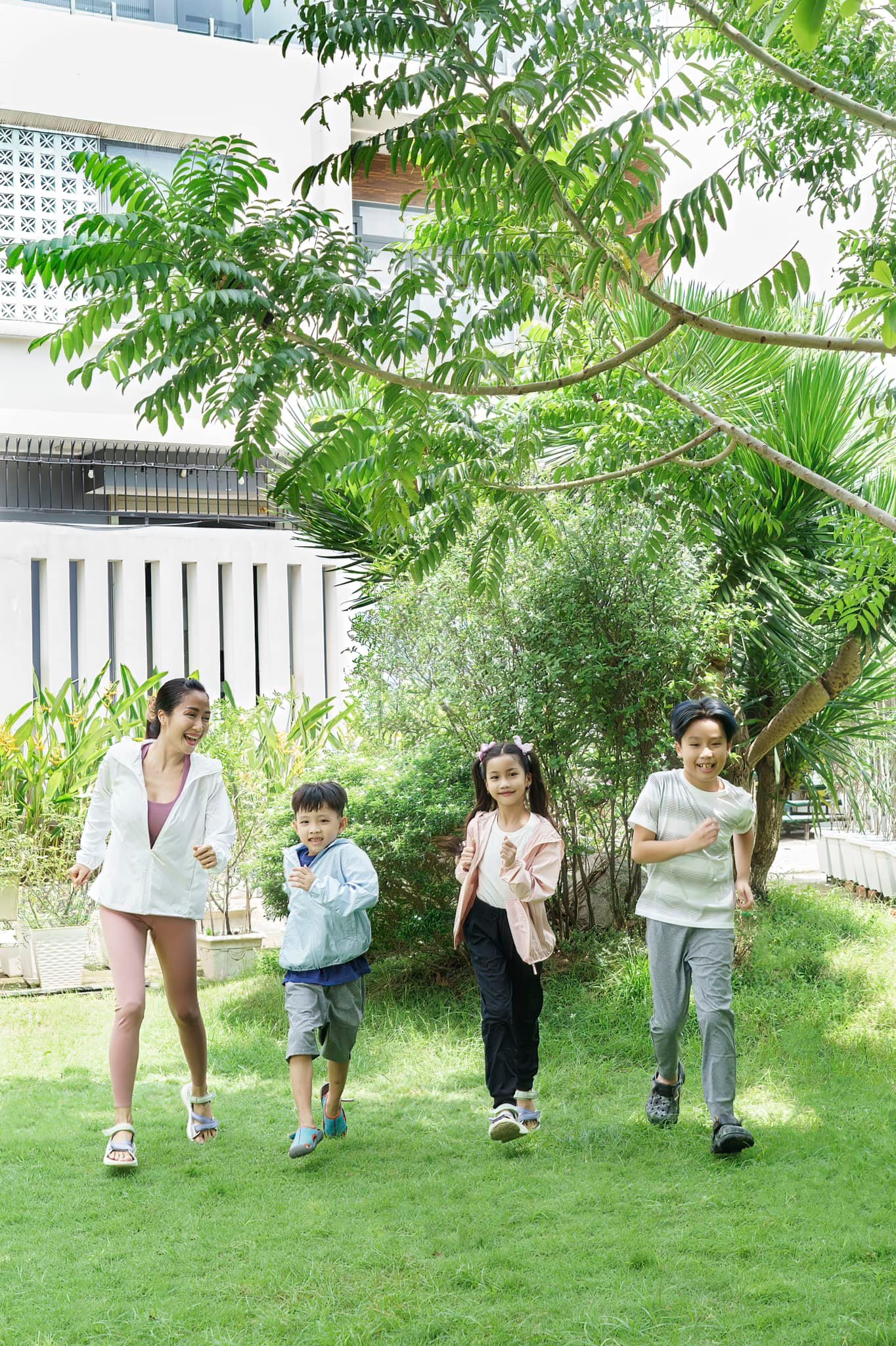 TIn Giải Trí 25/6: - Ảnh 3