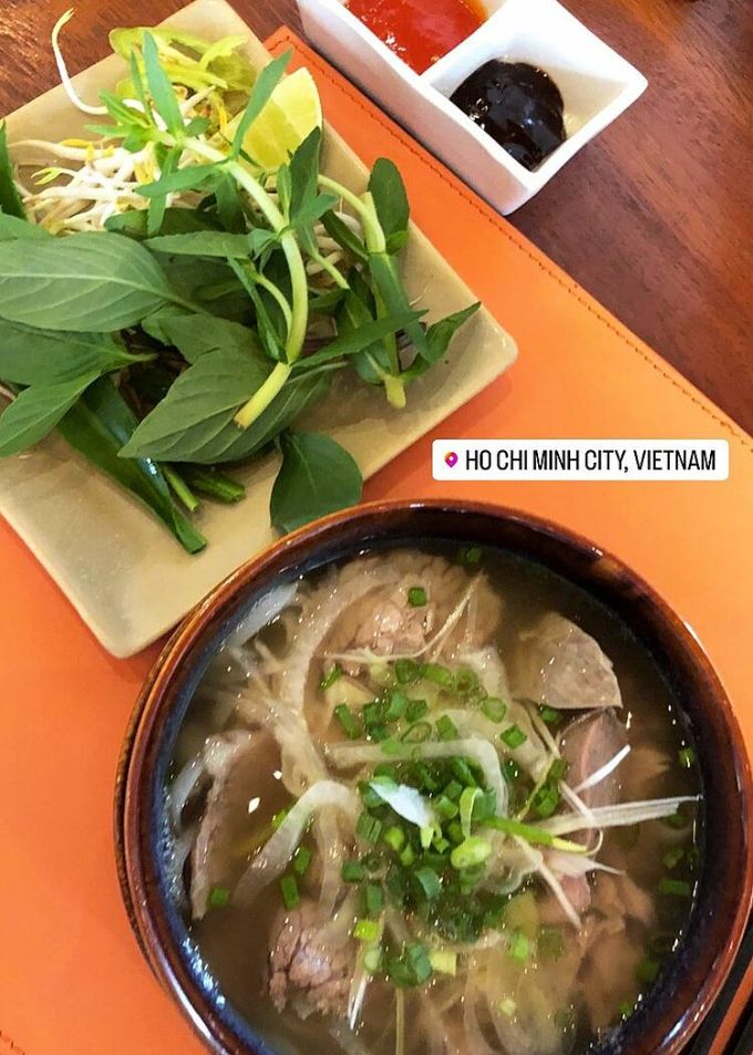 Làm giáo khảo ít ngày, Catriona Gray tích cực quảng bá ẩm thực Việt Nam trên MXH - Ảnh 5