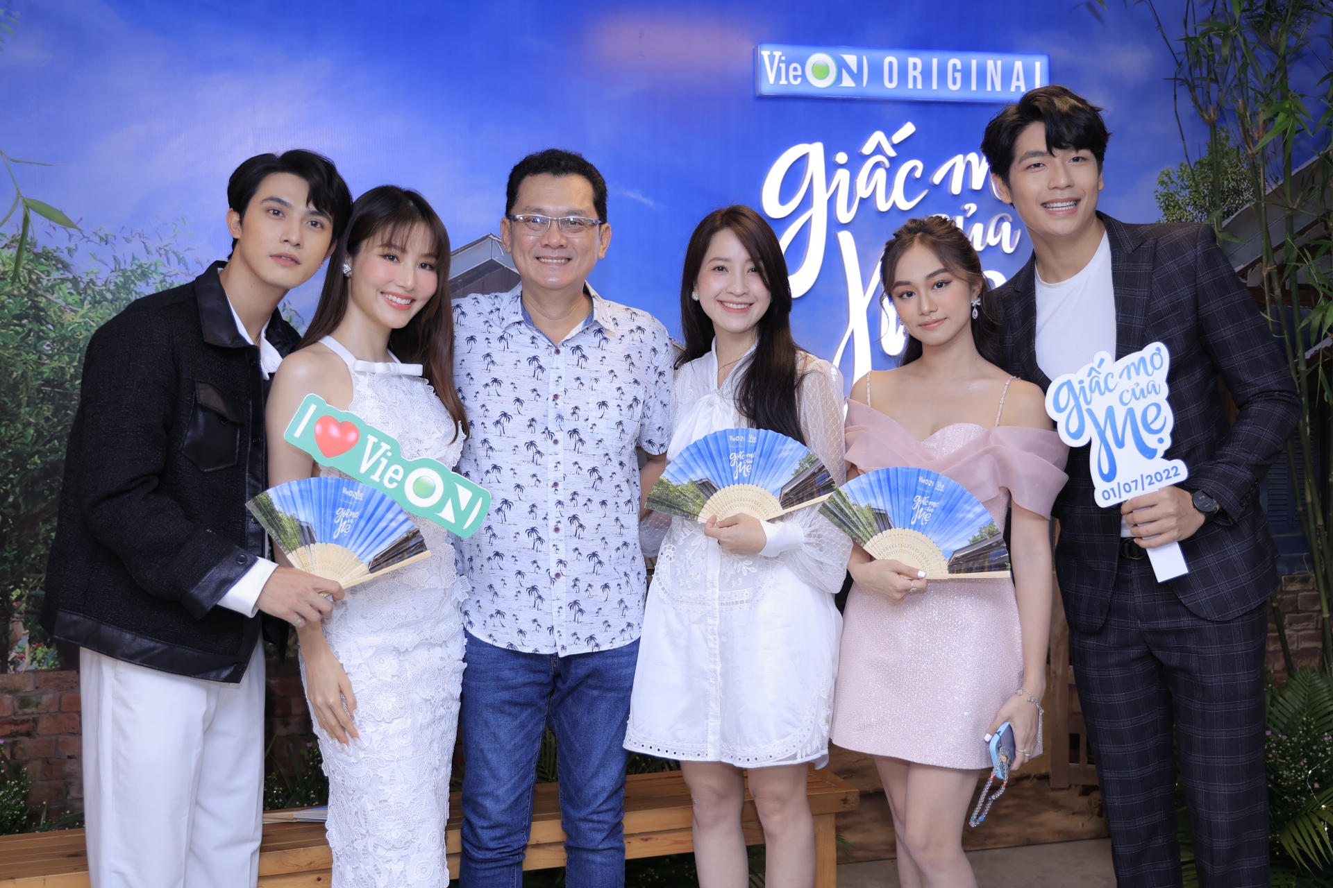 Diễm My 9x trảt lời tin đồn hẹn hò đàn anh Nhan Phúc Vinh - Ảnh 1