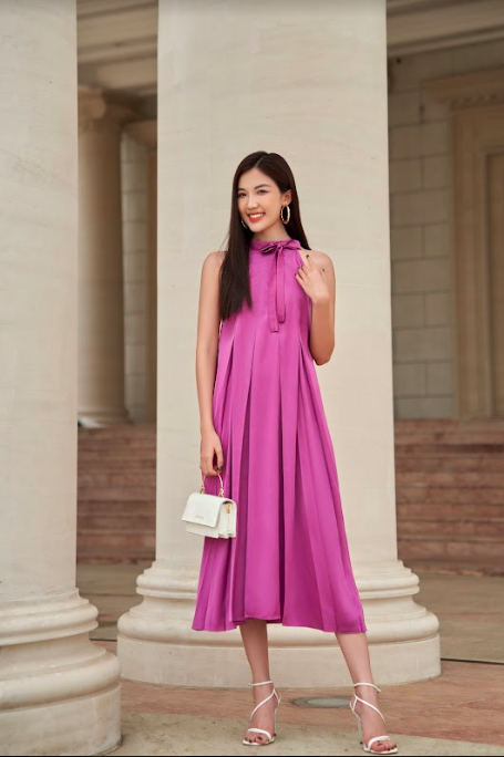 Lương Thanh khoe nhan sắc thăng hạng với phong cách nữ tính ngày hè - Ảnh 1