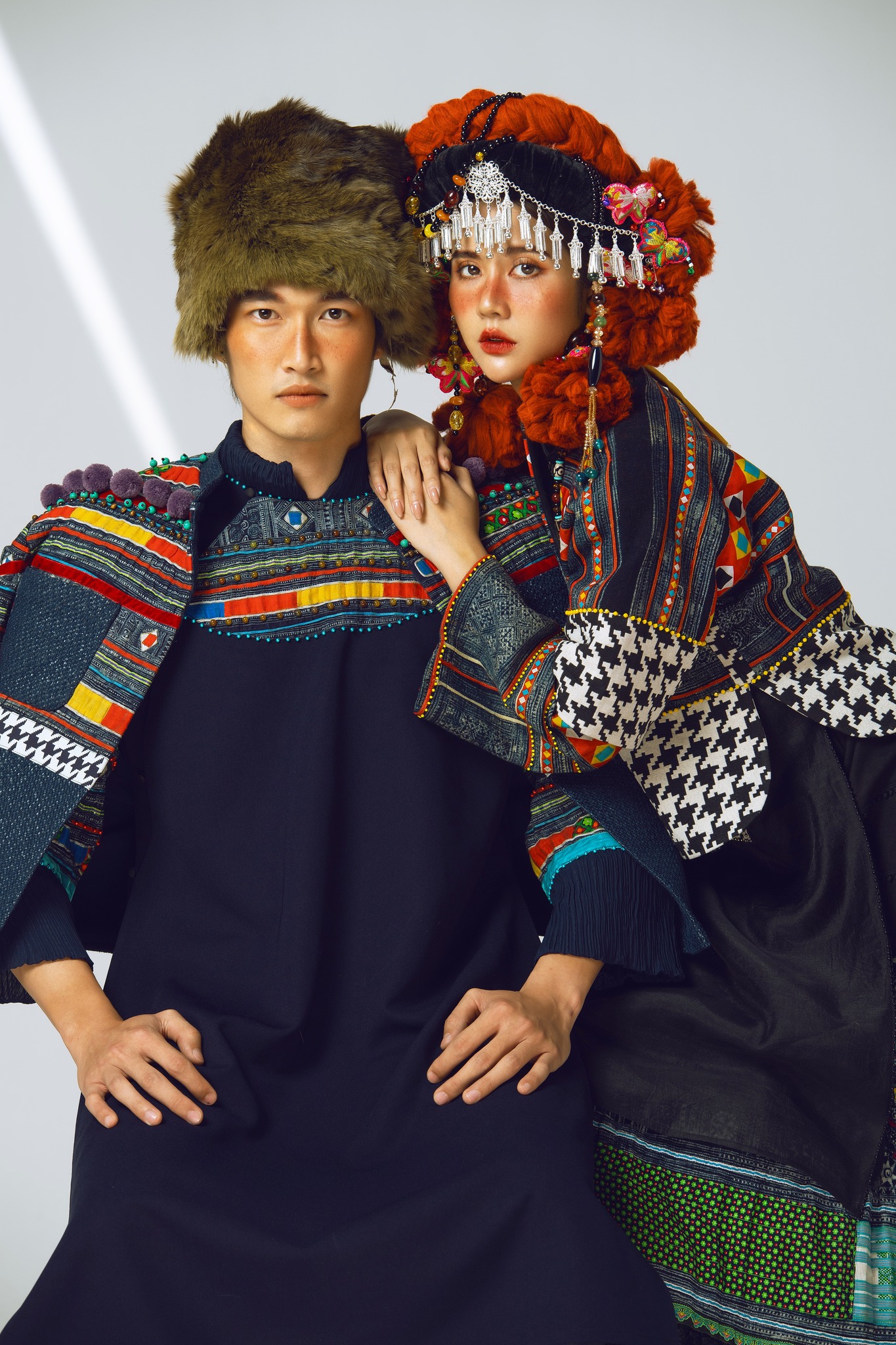 Sau màn cầu hôn lung linh, Đình Tú tung loạt ảnh cưới 