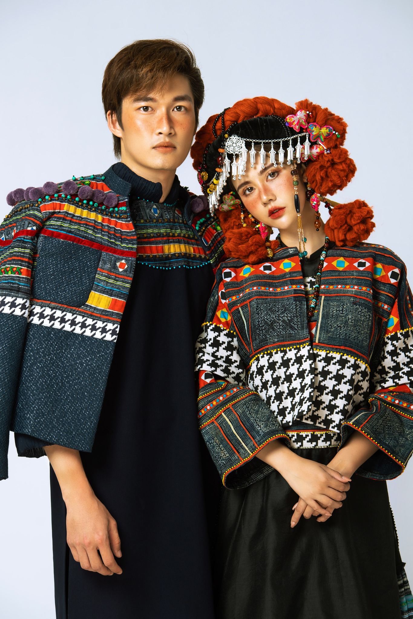 Sau màn cầu hôn lung linh, Đình Tú tung loạt ảnh cưới 