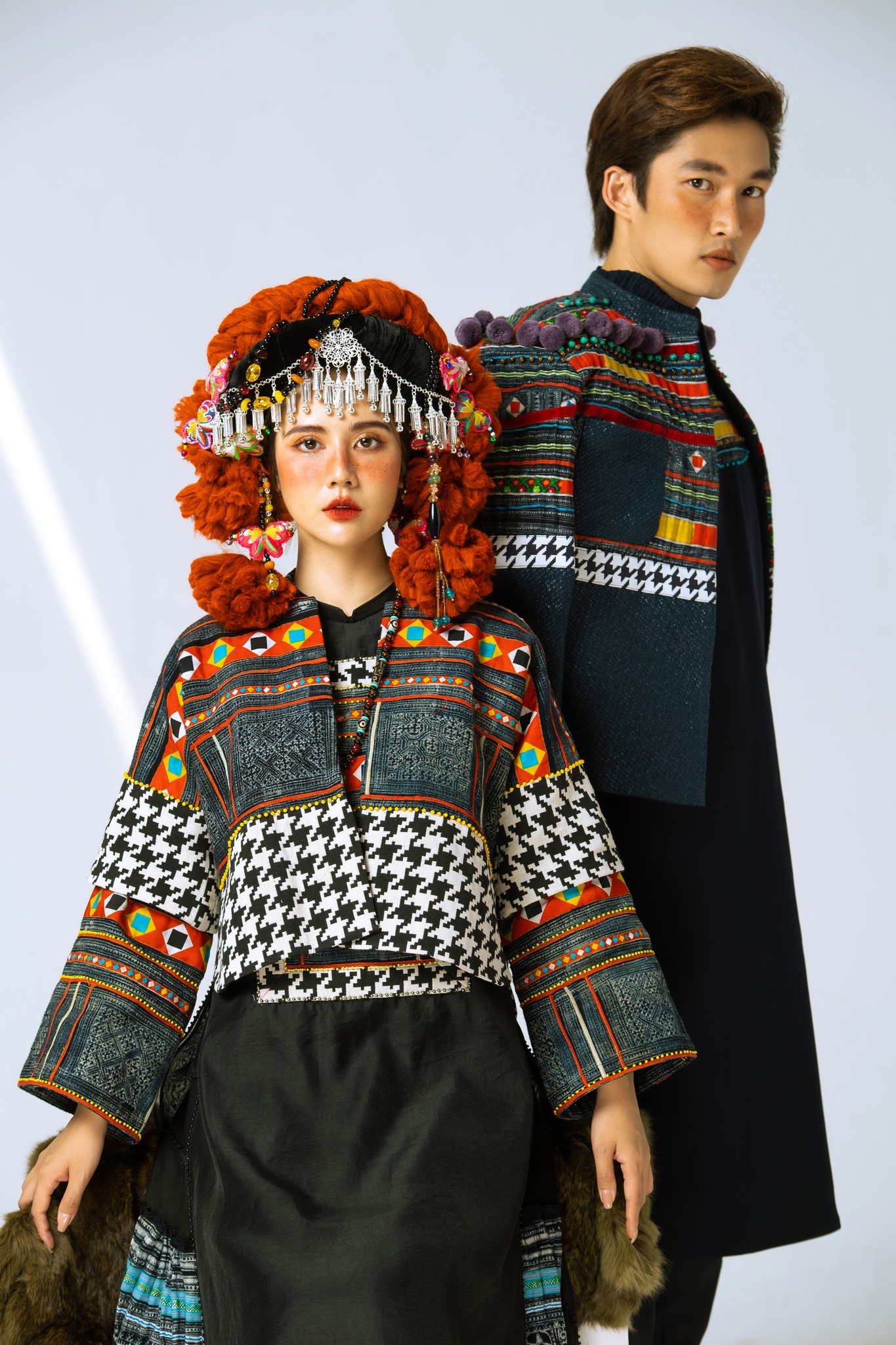 Sau màn cầu hôn lung linh, Đình Tú tung loạt ảnh cưới 