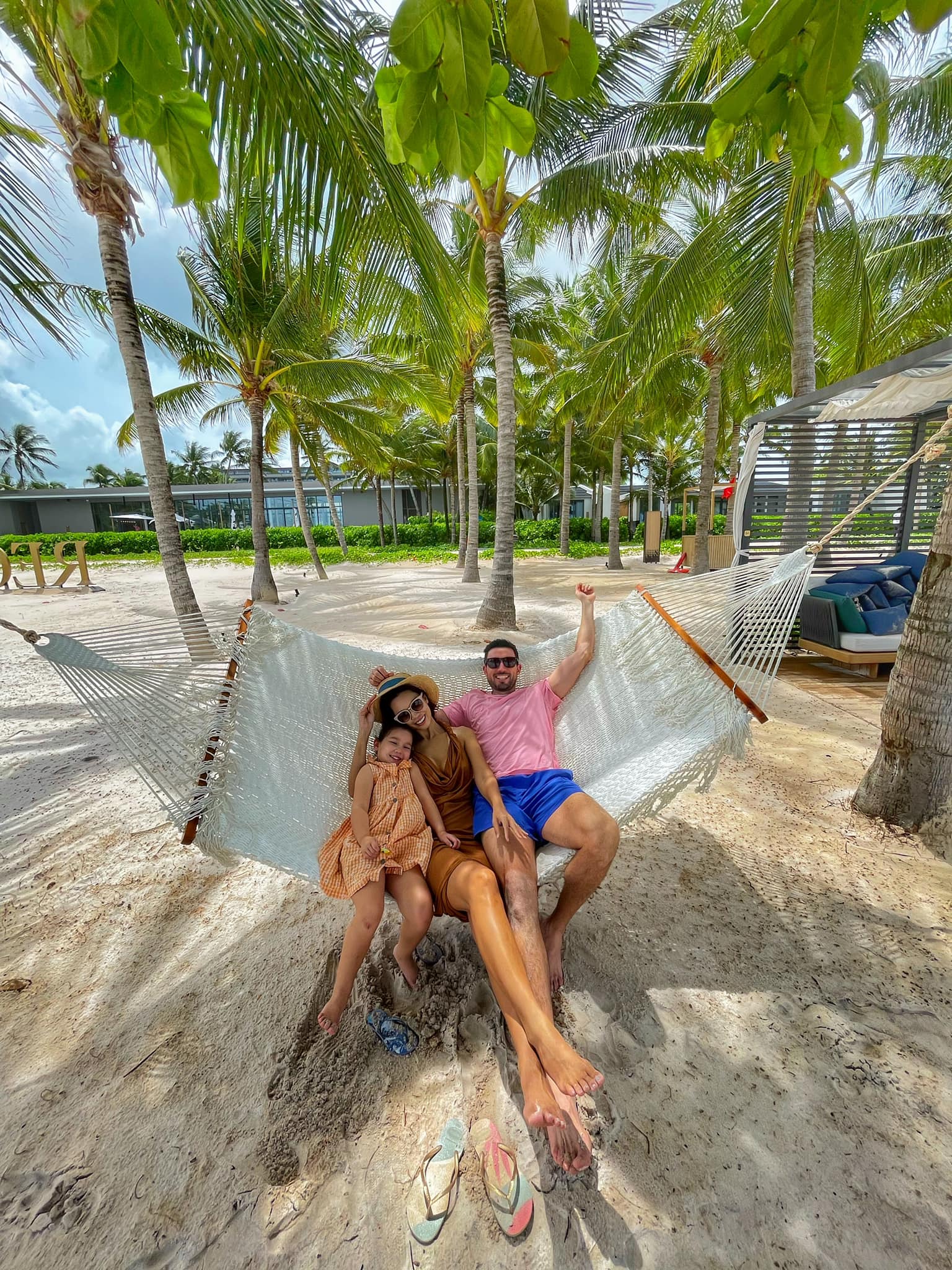 Tin Giải Trí 1/7:  - Ảnh 5