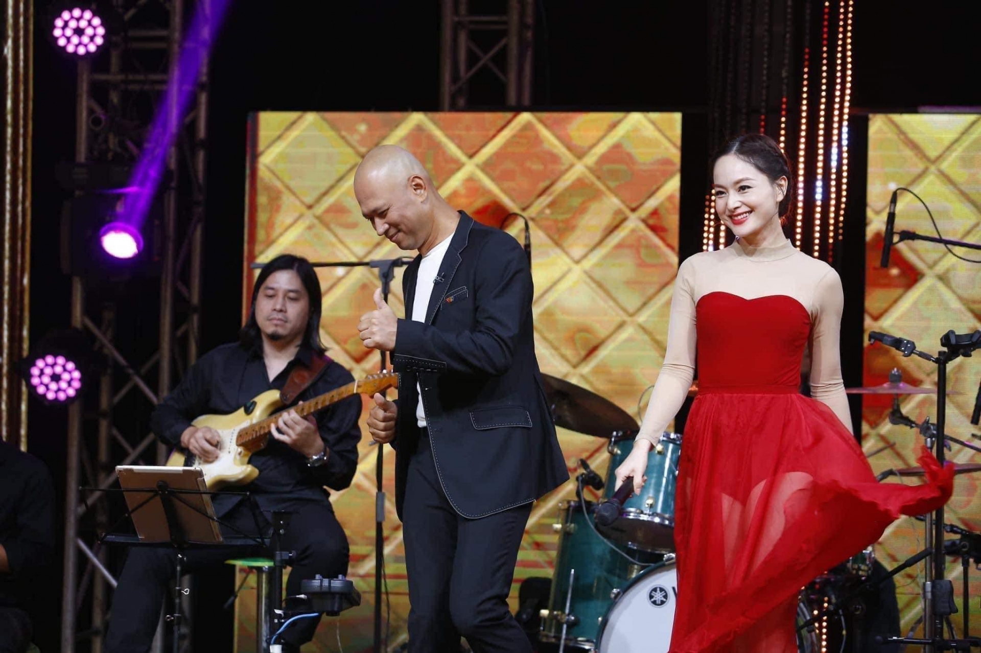 Cuộc hẹn cuối tuần - Ảnh 1