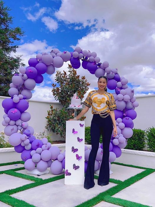 Phạm Hương chính thức báo tin quay lại showbiz Việt  - Ảnh 2