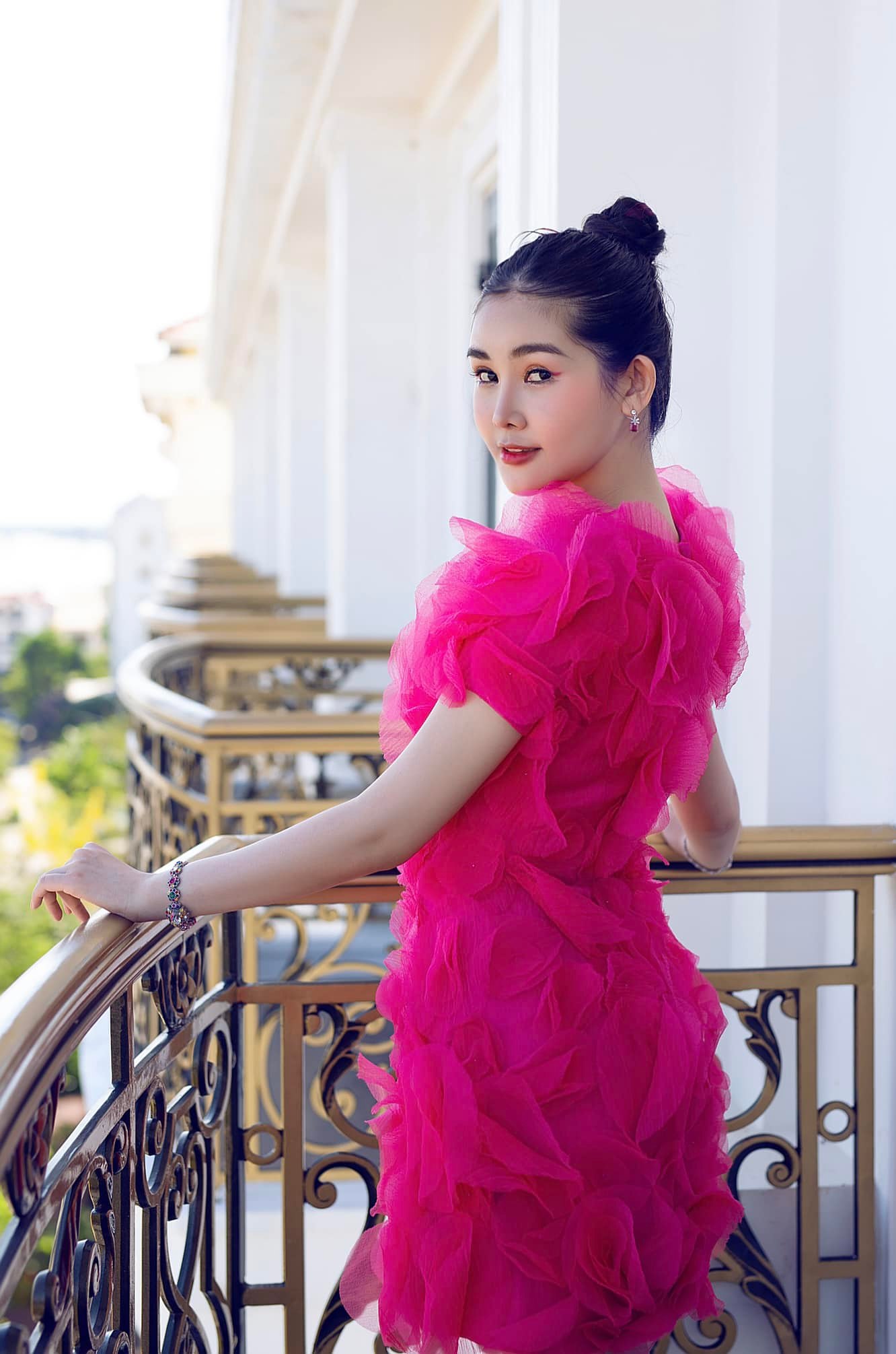 Chồng sắp cưới của Hoa hậu Lê Âu Ngân Anh là ai? - Ảnh 2