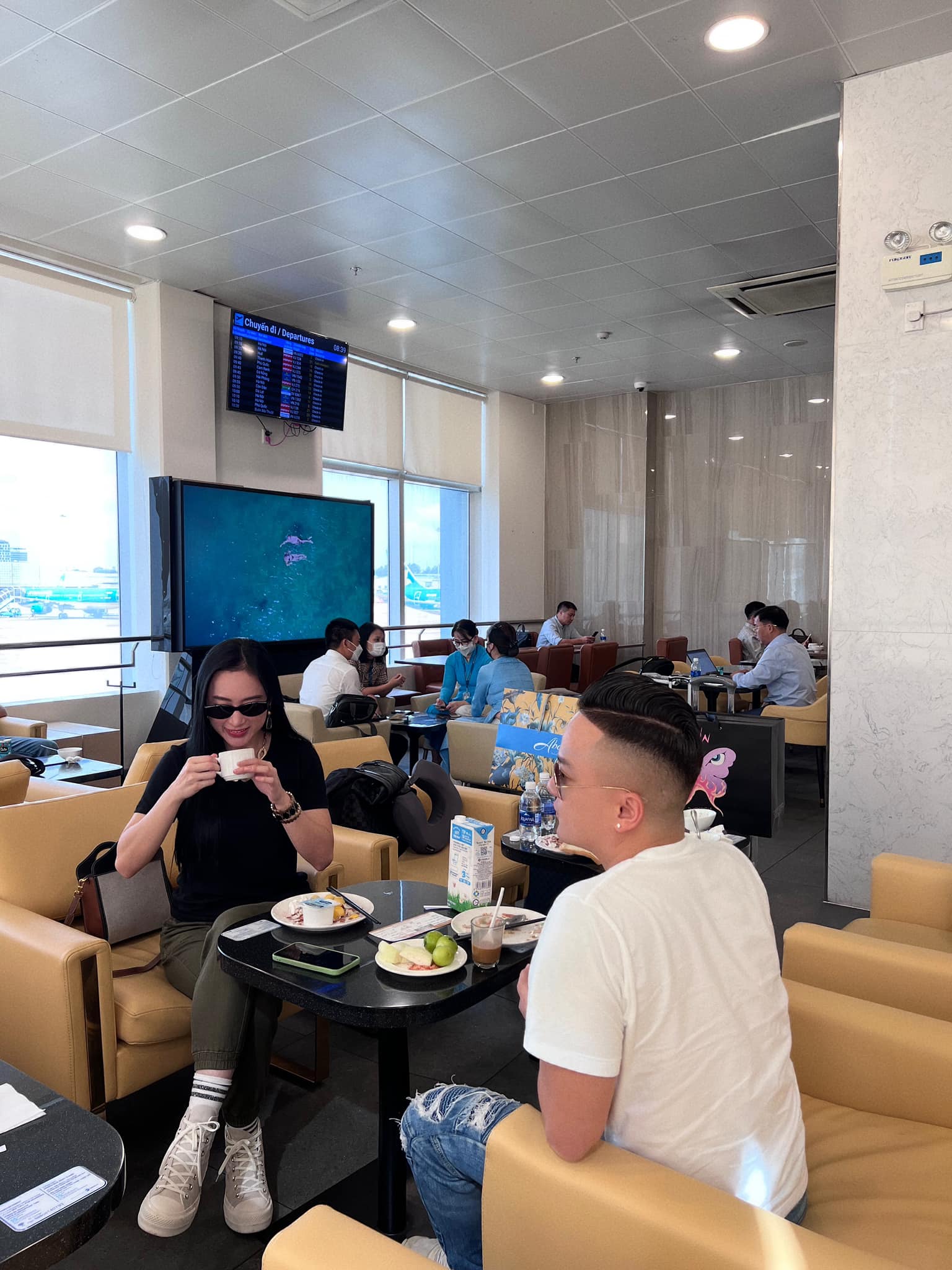 Angela Phương Trinh đi du lịch cùng mẹ con Cao Thái Sơn - Ảnh 2