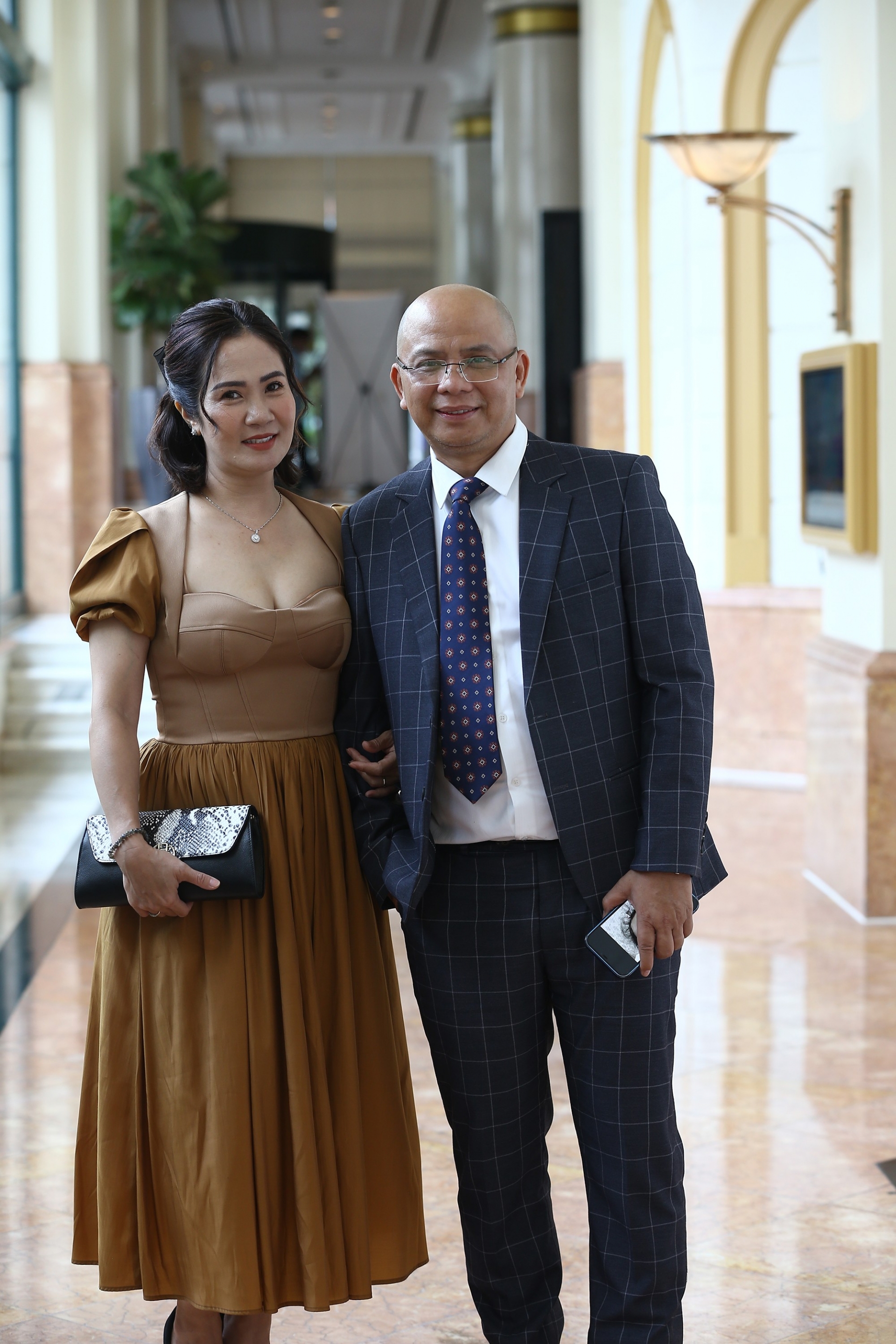 Vợ chồng Anh Tuấn - Nguyệt Hằng lần đầu đóng chung sau 30 năm gắn bó - Ảnh 4