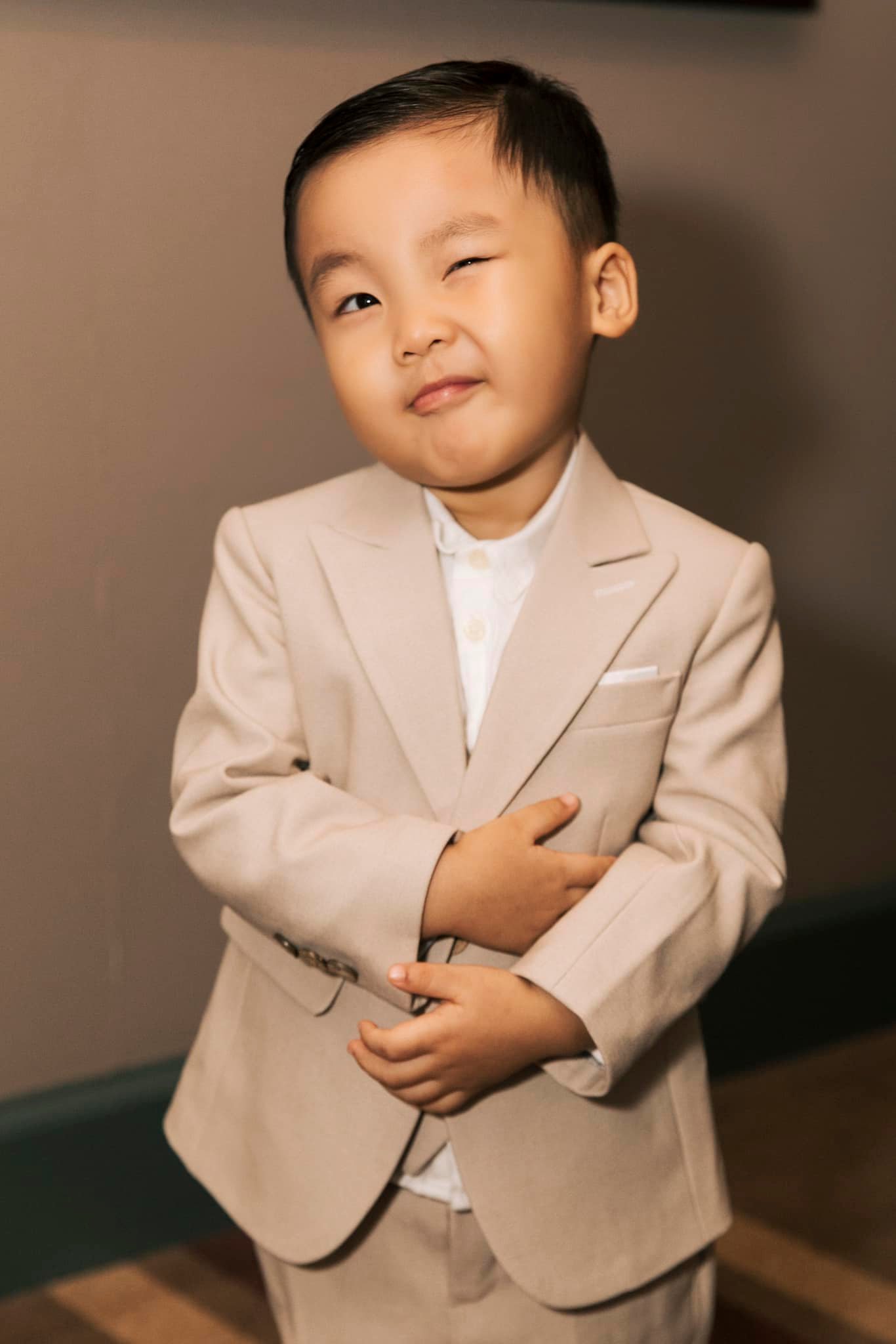 Hòa Minzy lo lắng đến mất ngủ trước ngày con trai nhập học - Ảnh 3