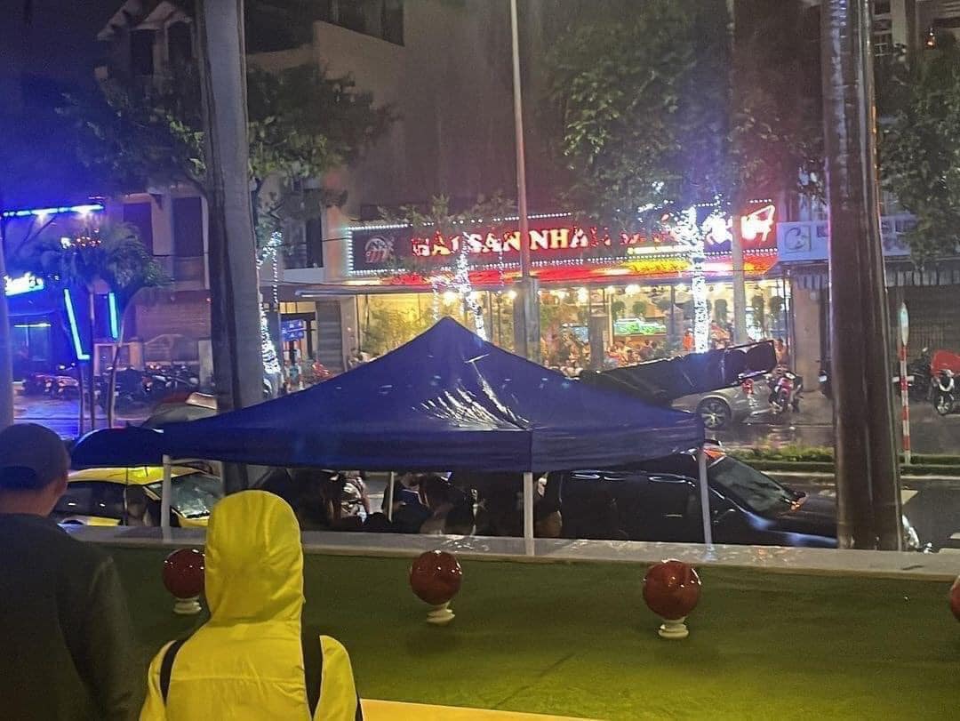 Nửa đêm, một tài tử Hàn bất ngờ xuất hiện tại Đà Nẵng khiến dân tình phấn khích - Ảnh 5