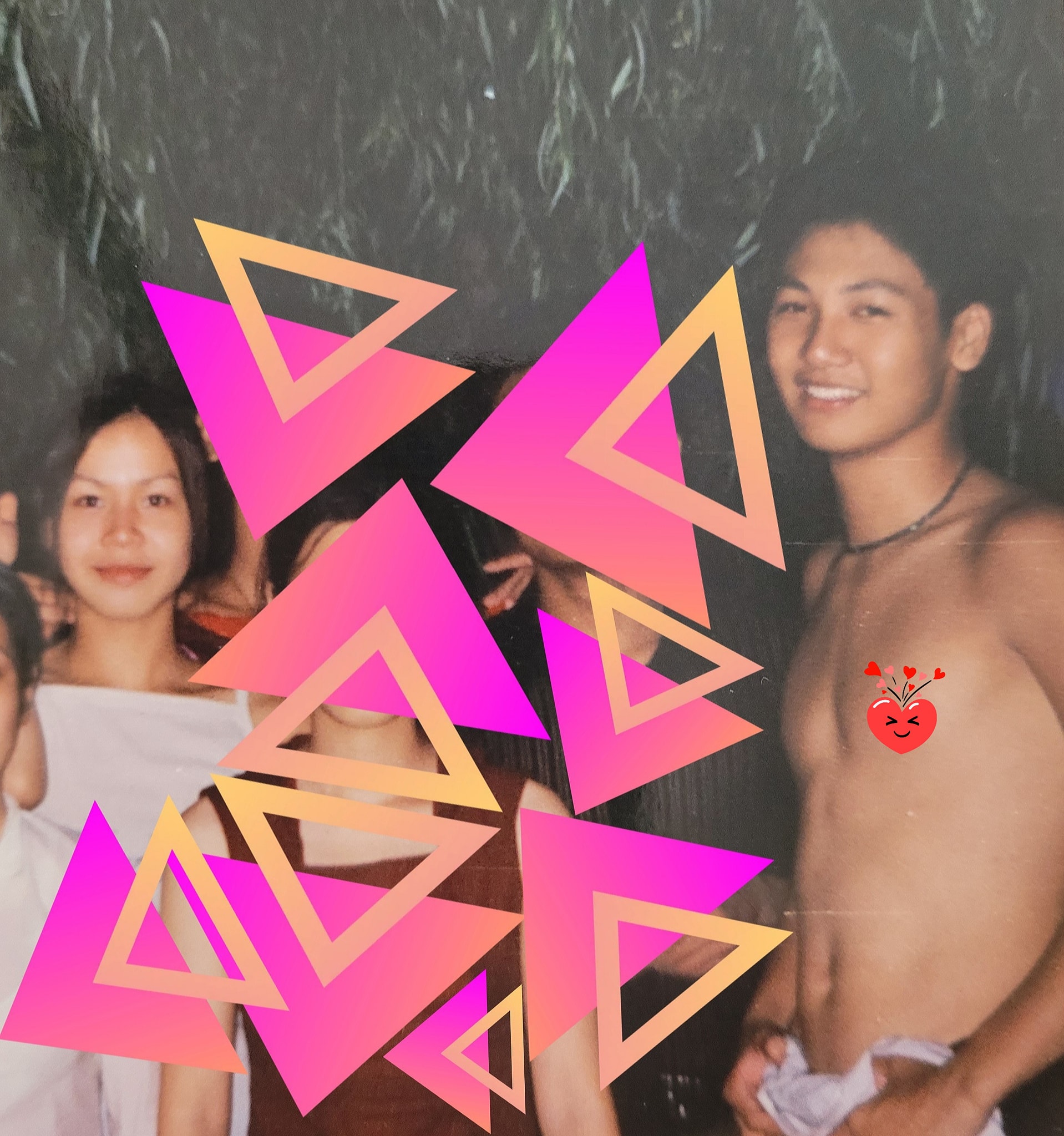 Mạnh Trường khoe ảnh năm lớp 11 với bà xã, tiết lộ 