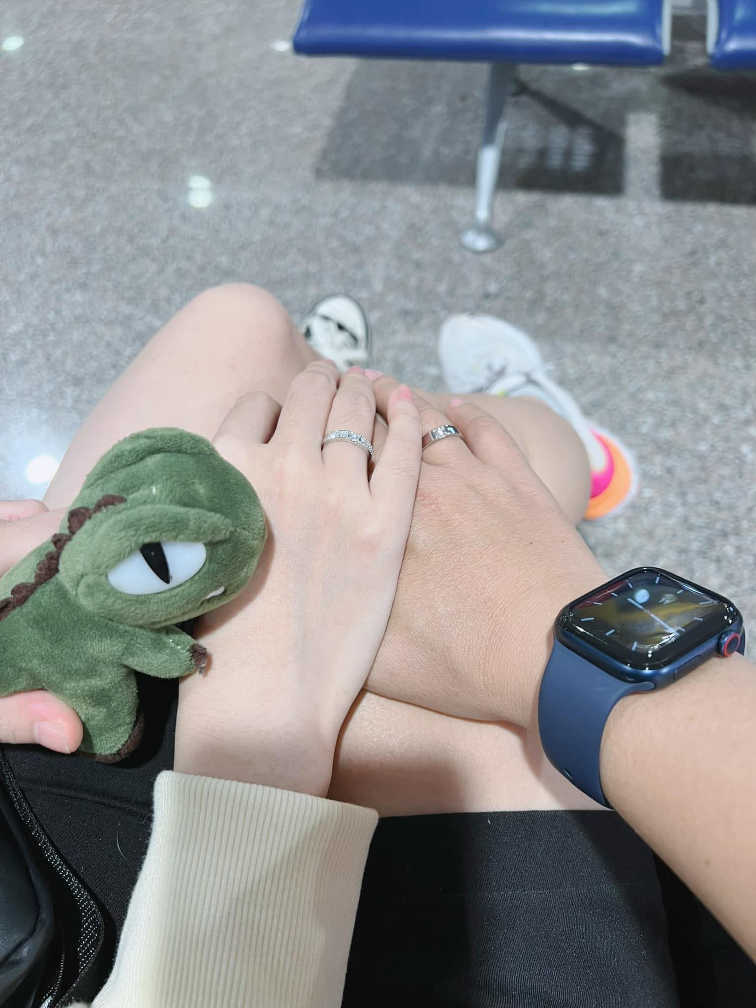 Thiện Nhân chính thức lên tiếng vụ mất tích: Bị gia đình xóa khỏi Fanpage, đang sống cùng bạn trai - Ảnh 1