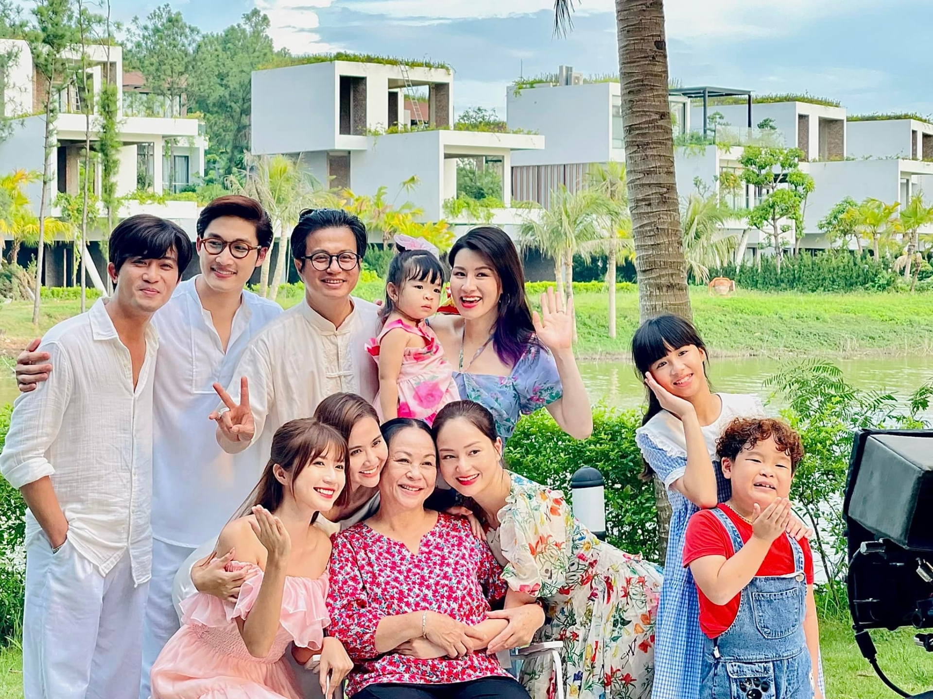 Tạm biệt Thương ngày nắng về, Lan Phương tag Hồng Đăng để cảm ơn - Ảnh 4