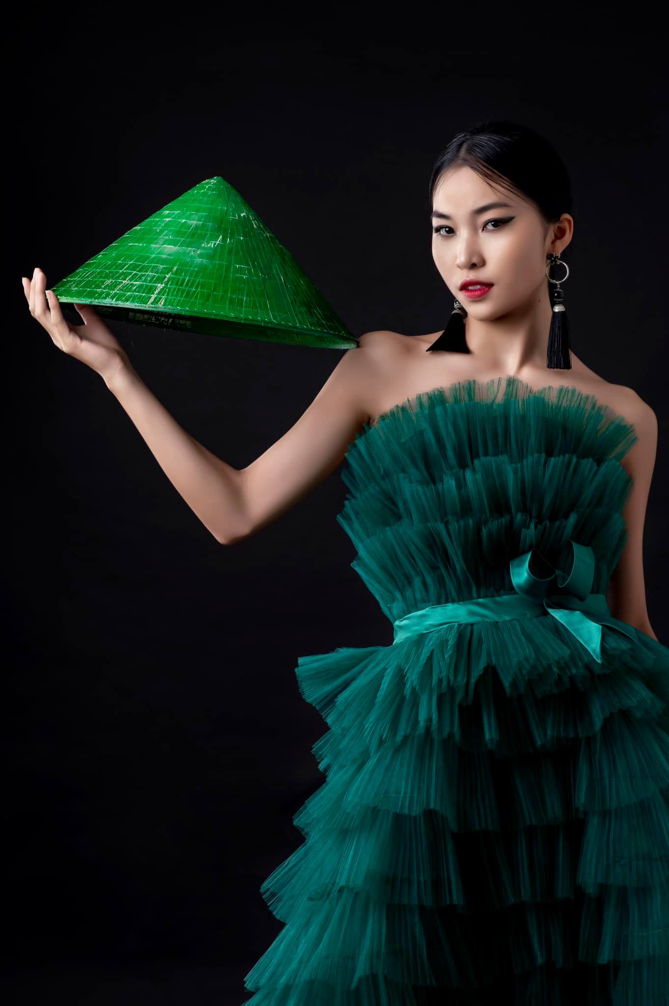 4 người đẹp vòng eo 56 cm ở Hoa hậu Thể thao - Ảnh 2