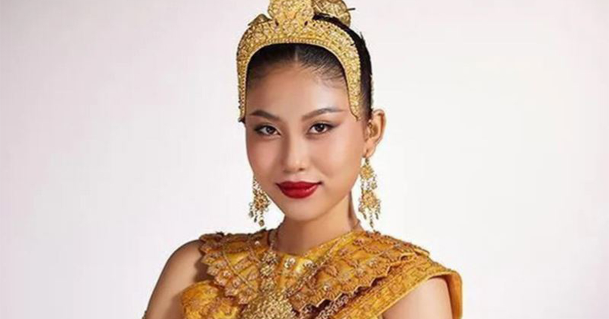 Phản ứng của Á hậu 2 Thạch Thu Thảo khi đi thi Miss Earth thay Hoa hậu Nông Thúy Hằng?