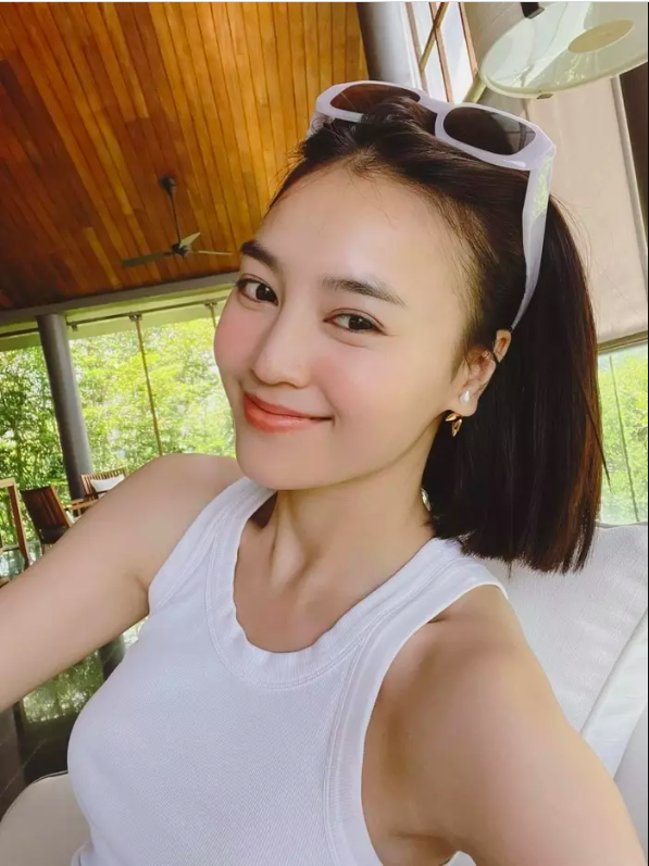 Rộ bằng chứng chỉ ra bạn gái Chi Dân công khai chính là Ninh Dương Lan Ngọc - Ảnh 2