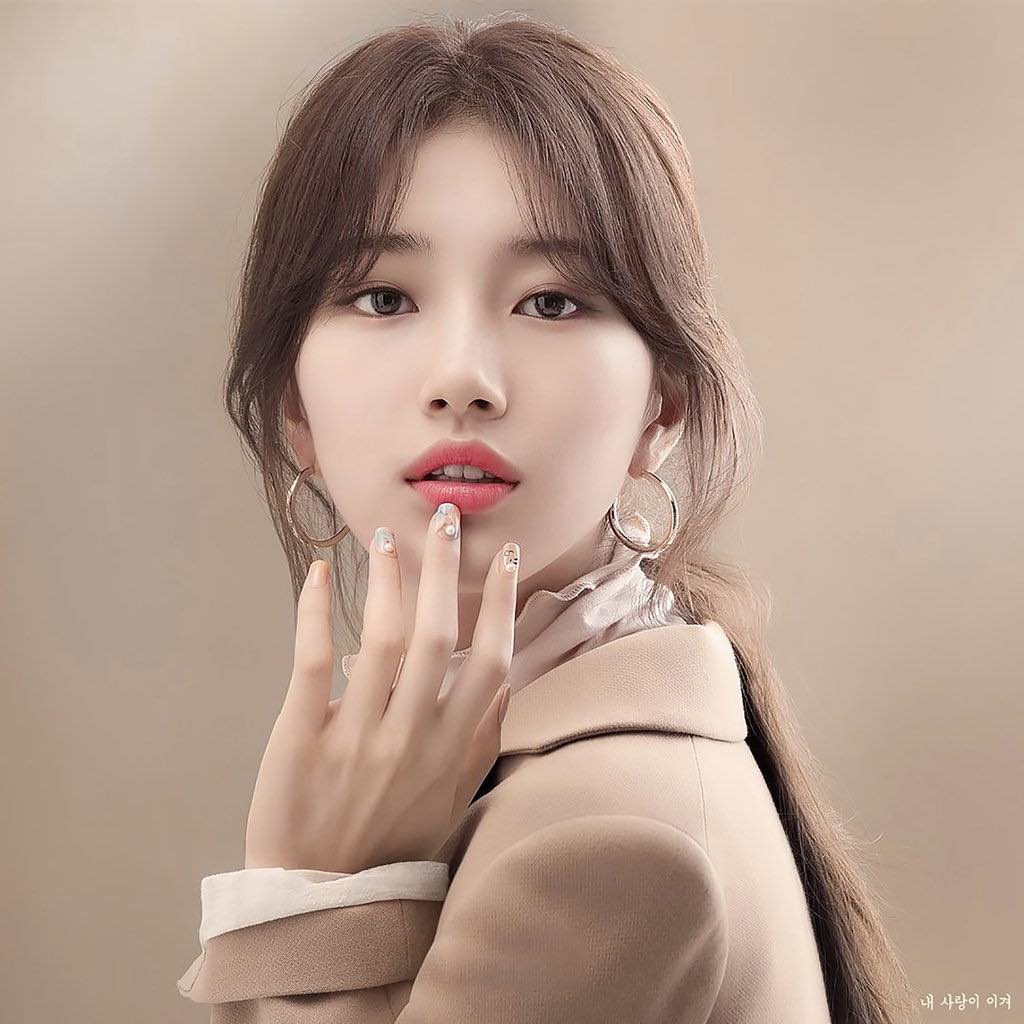 20 kiểu tóc mái bay phù hợp với mọi khuôn mặt? Jennie, Lisa (BLACKPINK) đều đã thử qua! - Ảnh 1