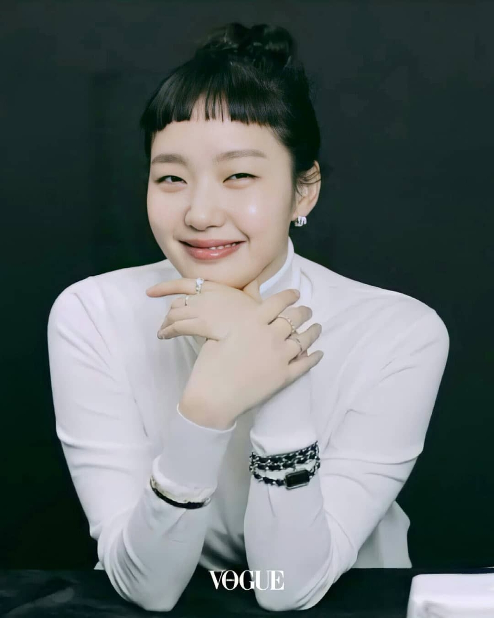 20 kiểu tóc mái bay phù hợp với mọi khuôn mặt? Jennie, Lisa (BLACKPINK) đều đã thử qua! - Ảnh 1