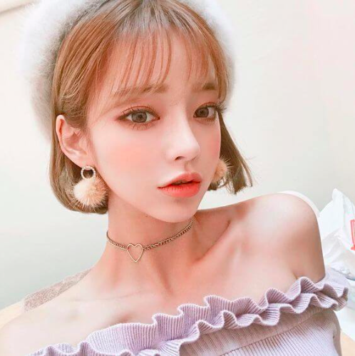 20 kiểu tóc mái bay phù hợp với mọi khuôn mặt? Jennie, Lisa (BLACKPINK) đều đã thử qua! - Ảnh 1