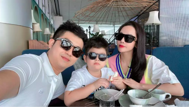 Chồng cũ đăng ảnh hạnh phúc bên Nhật Kim Anh nhưng xóa vội - Ảnh 1