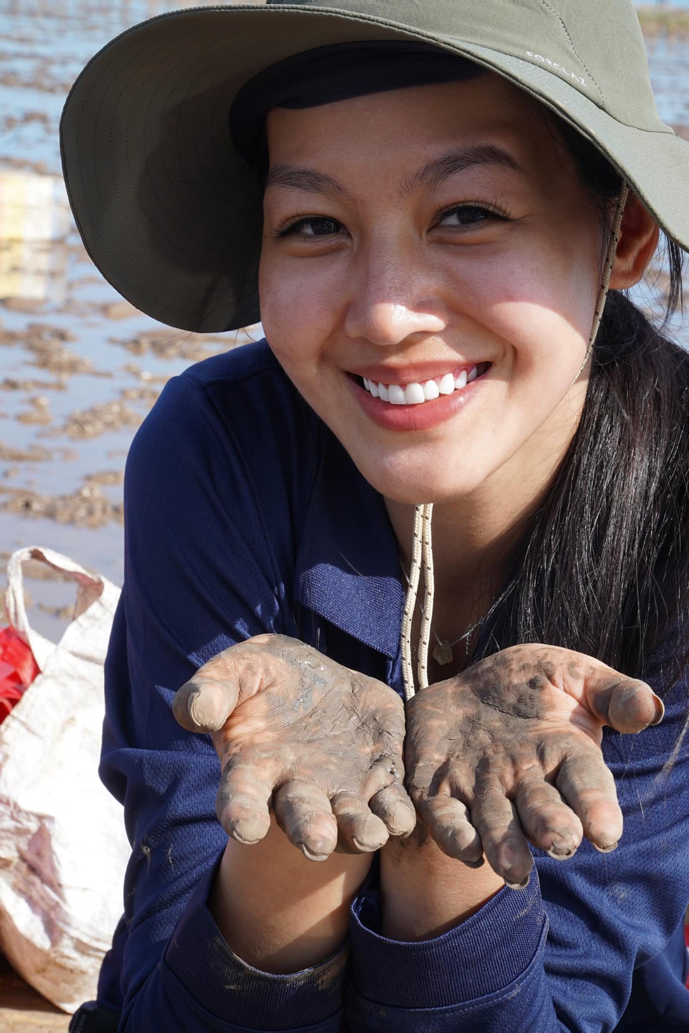 Làm MC nhưng suốt 10 năm, Hồng Nhung VTV chưa từng làm điều này khi lên hình - Ảnh 2