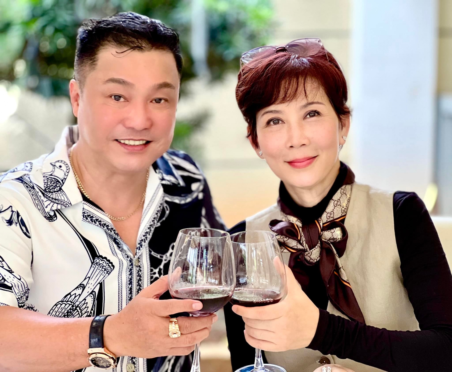 Diễm Hương gặp lại Lý Hùng sau 30 năm xa cách, nhan sắc tuổi 52 trẻ đẹp khó tin - Ảnh 3