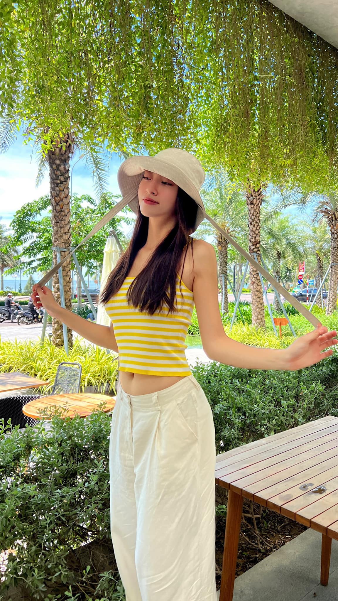 Lương Thùy Linh giải thích rõ những giá trị hoa hậu tạo ra được với cộng đồng - Ảnh 1