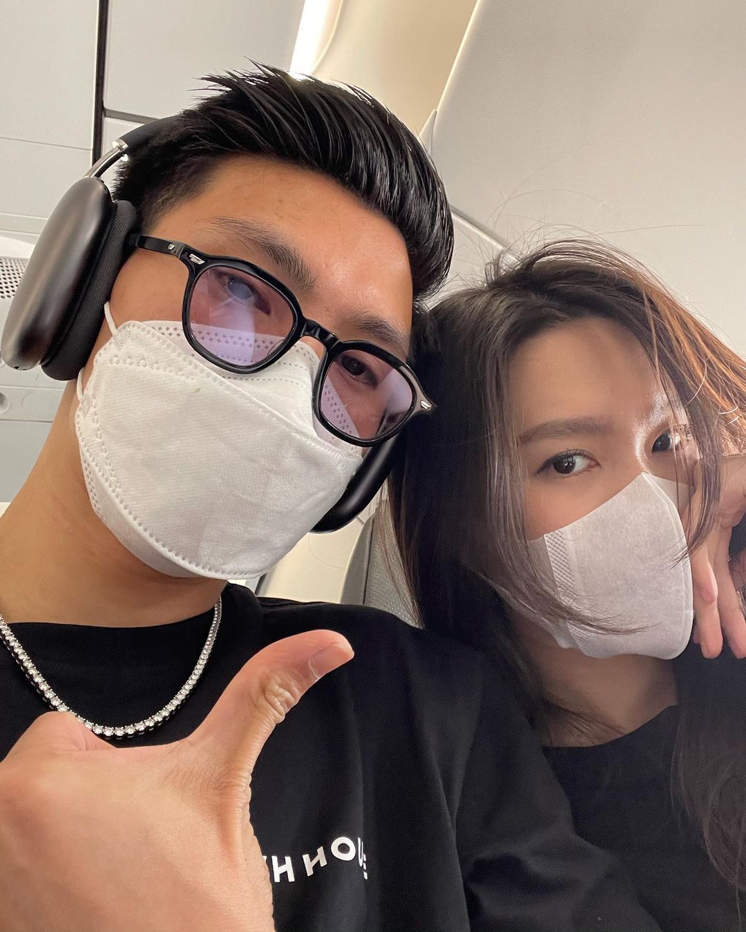 Đoàn Văn Hậu tự lập page để công khai loạt ảnh tình tứ bên Doãn Hải My - Ảnh 3