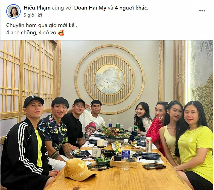 Đoàn Văn Hậu tự lập page để công khai loạt ảnh tình tứ bên Doãn Hải My - Ảnh 4