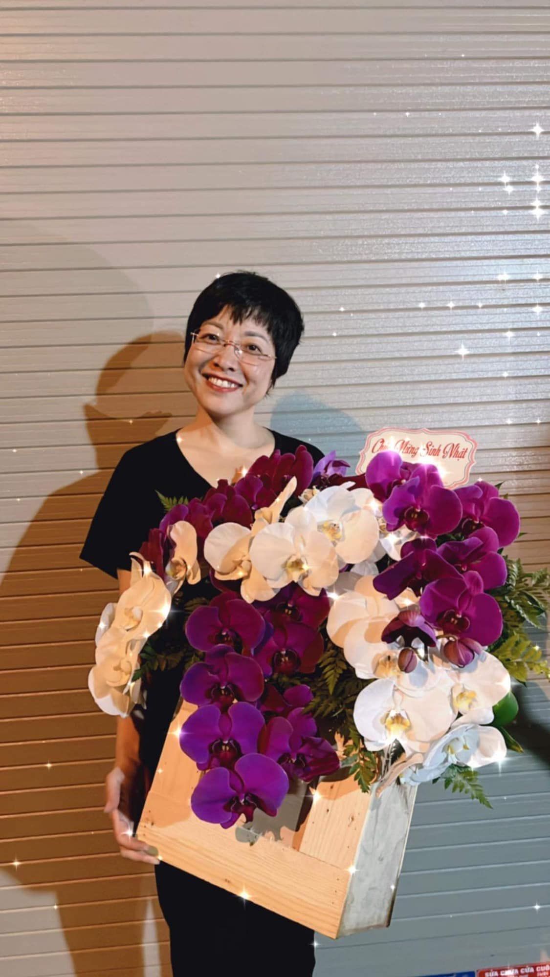 MC Thảo Vân được con trai tổ chức sinh nhật bất ngờ, hôn má mẹ ngọt ngào - Ảnh 2