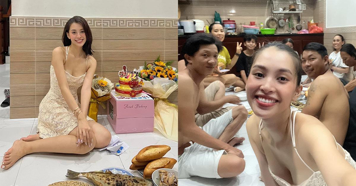 Tiểu Vy ngồi bệt xuống sàn ăn tiệc sinh nhật, đón tuổi 22 nhiều suy tư