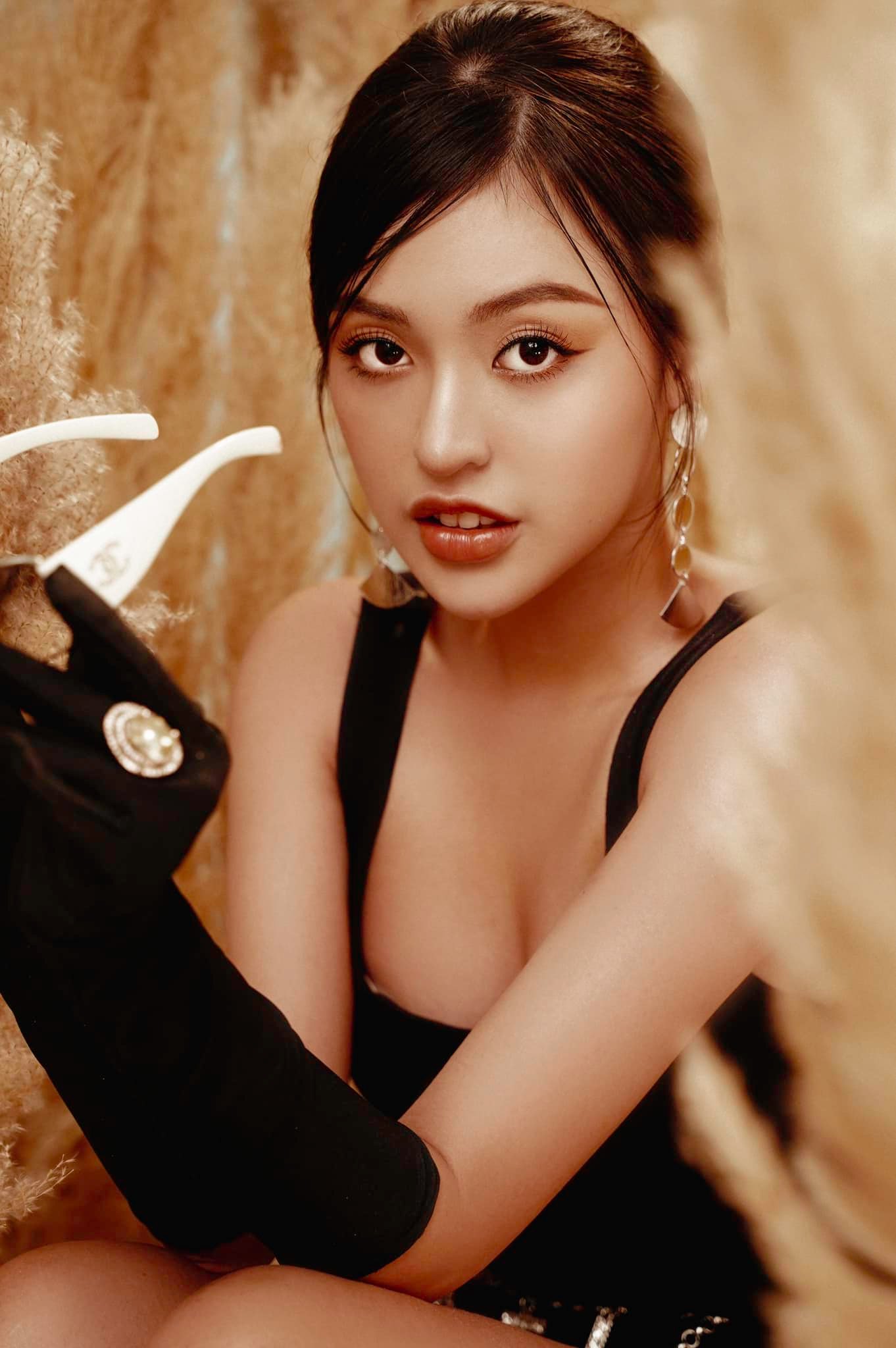 Độc quyền: Hot girl 