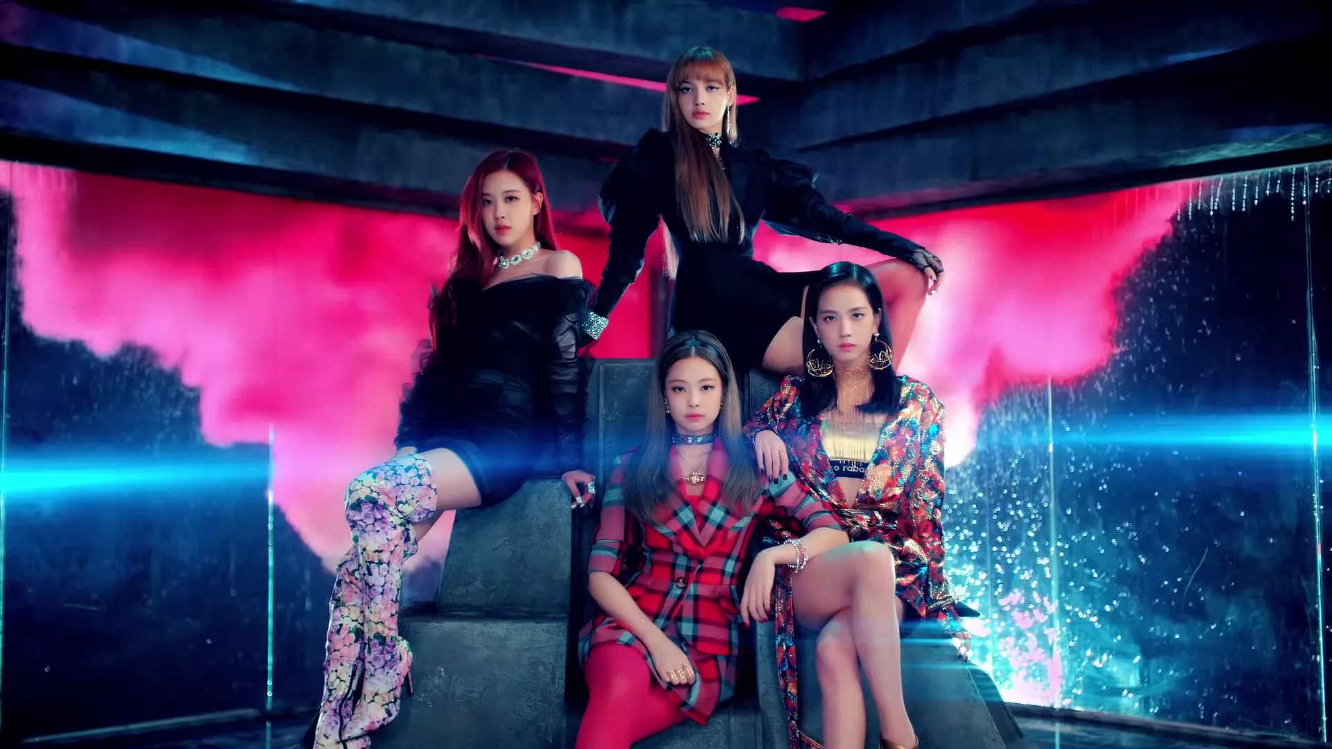 Siêu hit Ddu-du Ddu-du (BLACKPINK) cán mốc 1,5 tỷ view trên Youtube - Ảnh 1