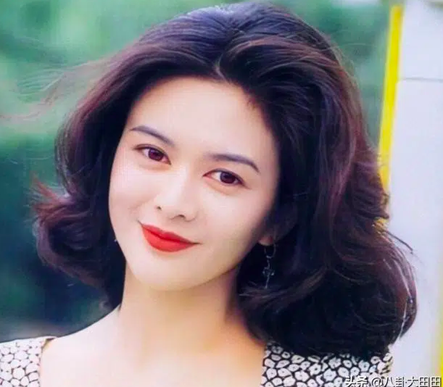 Đệ nhất mỹ nhân Hồng Kông Quan Chi Lâm: Quá khứ tiểu tam, về già cô độc