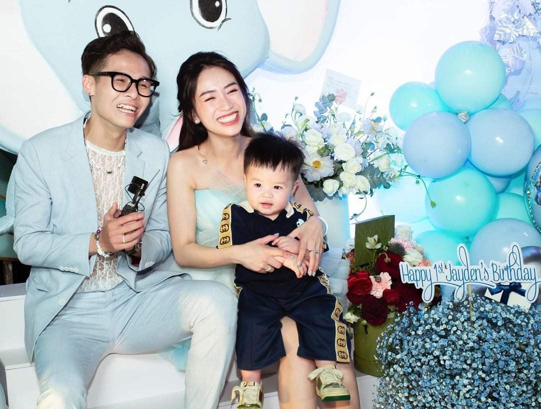 Sinh nhật 1 tuổi của cậu ấm nhà Joyce Phạm và Tâm Nguyễn tại trung tâm hội nghị lớn nhất nhì Sài Thành.