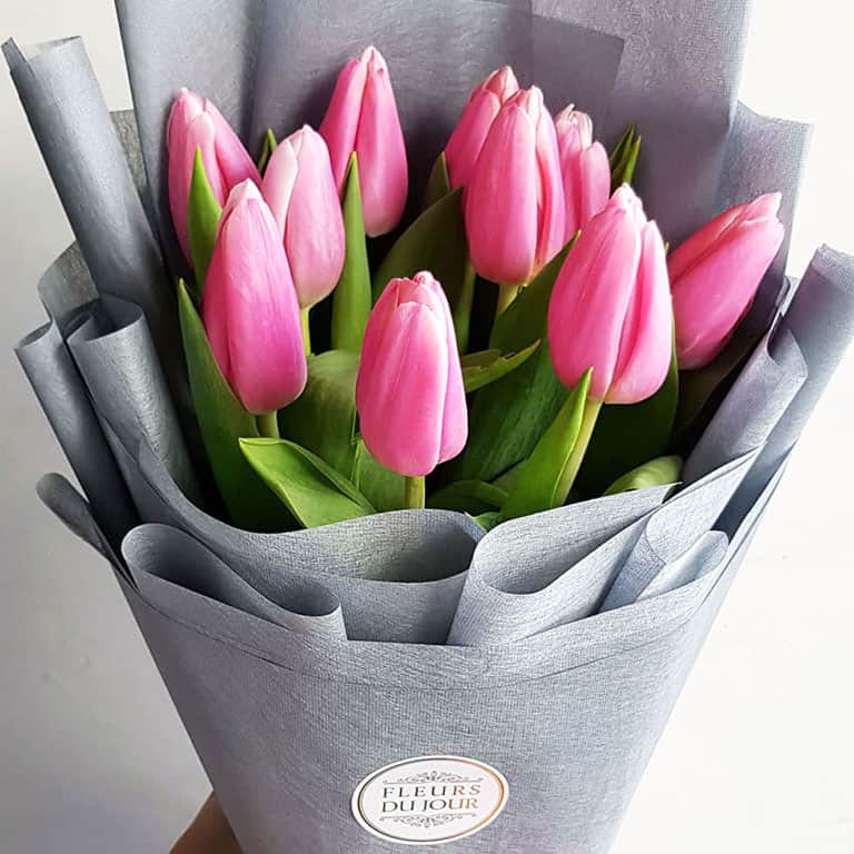 Loài hoa tulip tượng trưng cho một tình yêu hoàn mỹ và say đắm.