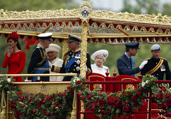 Đại lễ Kim cương kỷ niệm 60 năm trị vì của Nữ hoàng Elizabeth II diễn ra trước đó