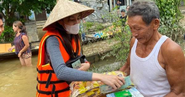 Chủ tịch Hội Chữ thập đỏ từng cảnh báo Thủy Tiên về chuyện từ thiện 