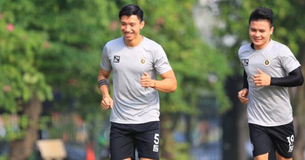 Fan cuồng Quang Hải tung tin Đoàn Văn Hậu qua đời khiến dân tình phẫn nộ