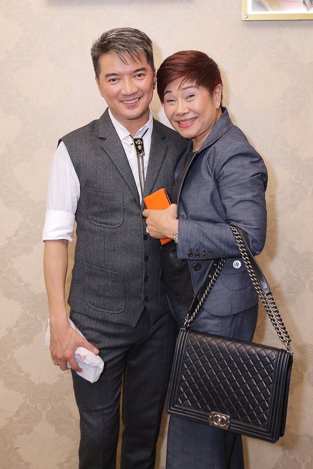 Đàm Vĩnh Hưng và vợ cũ Jackie Lien Pham kết hôn bí mật vào năm 2004