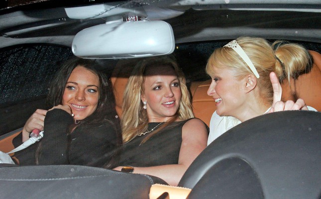 Bộ ba 'gái hư' nổi tiếng Hollywood một thời: Britney Spears, Lindsay Lohan, Paris Hilton
