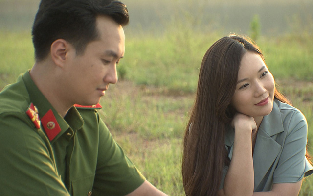 Phân cảnh của diễn viên Ngọc Anh và Anh Tuấn trong bộ phim 'Phố trang làng'