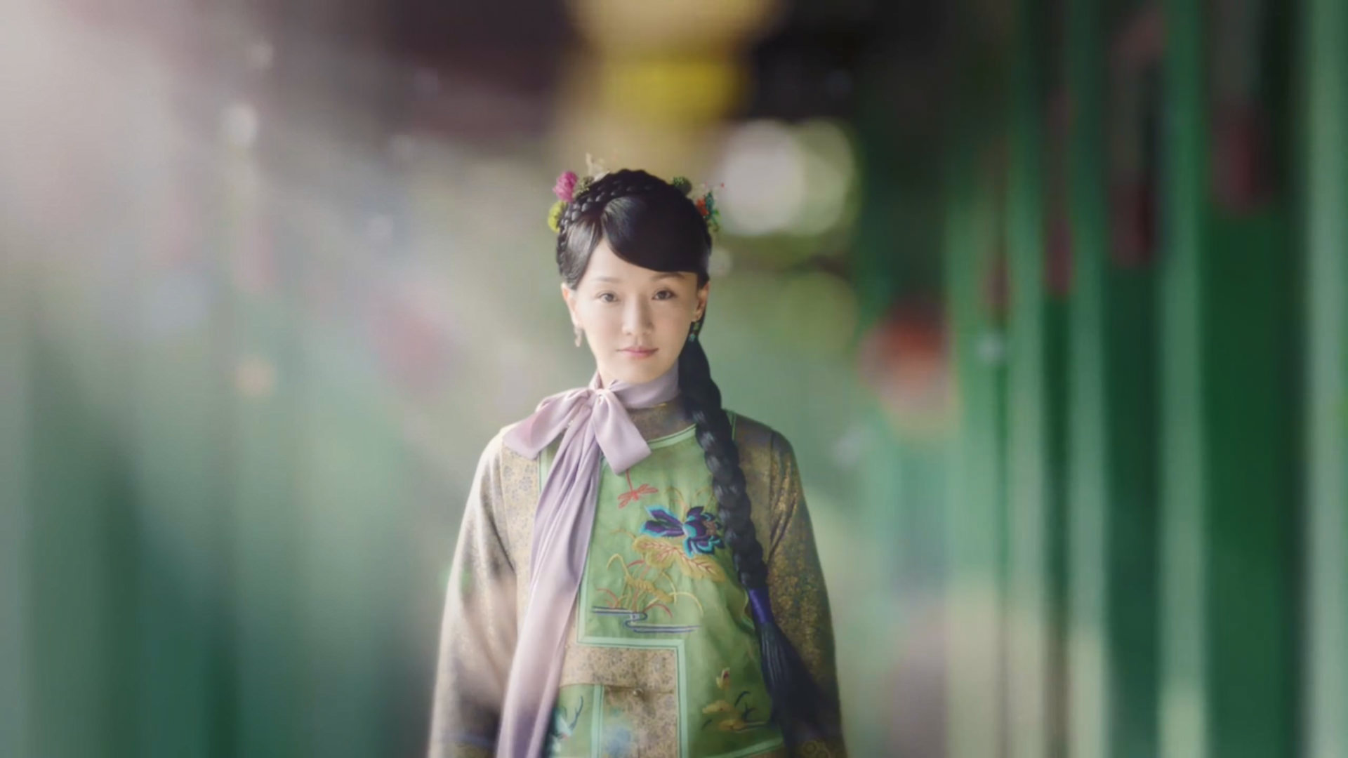 Tạo hình thiếu nữ tuổi 17 của Châu Tấn trong bộ phim 'Như Ý truyện' khiến Châu Tấn nhận về không ít chỉ trích