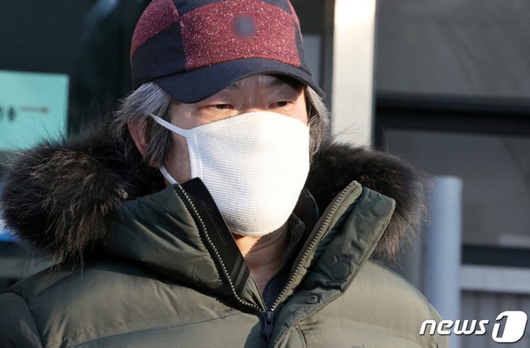 Hình ảnh Joo Doo Joon khi mới ra tù vào cuối tháng 12 năm ngoái
