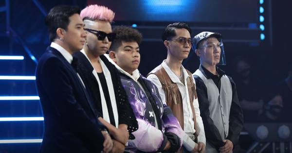 Rap Việt tập 11: B-Wine team Rhymastic giành vé đầu tiên vào Chung Kết,  Sol7 chơi lớn mặc áo hồng