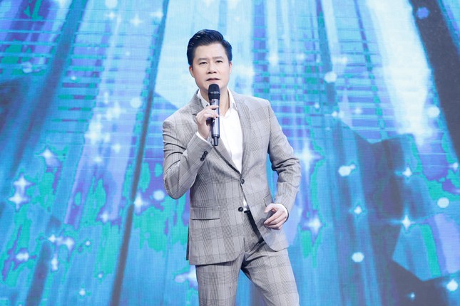 Xuất hiện trong chương trình 'Vang bóng một thời', ca sĩ Quang Dũng đã có những chia sẻ về cố nhạc sĩ Trịnh Công Sơn và tình cũ Thanh Thảo