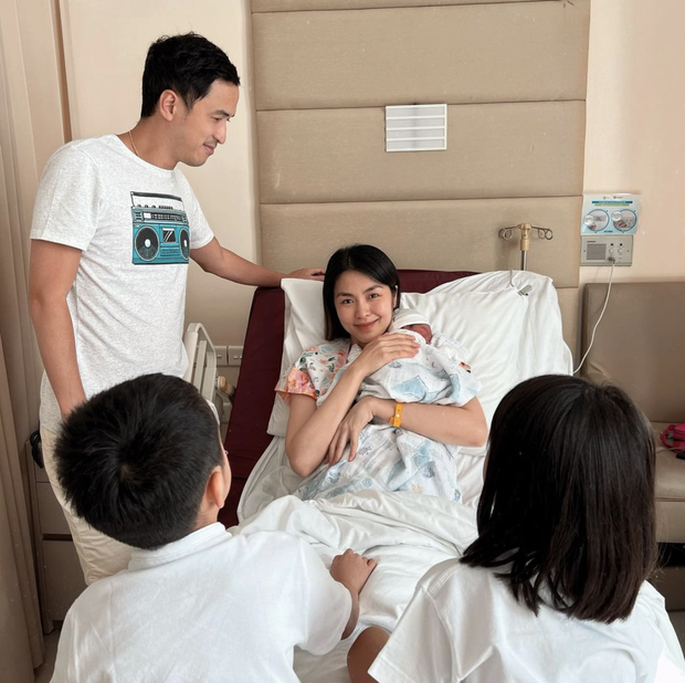 Hình ảnh Tăng Thanh Hà thông báo hạ sinh con thứ 3 khiến nhiều người bất ngờ