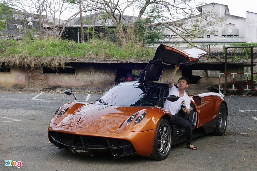 Chiếc siêu xe Pagani Huayra của Minh Nhựa đang giữa kỷ lục chiếc xe đắt nhất Việt Nam